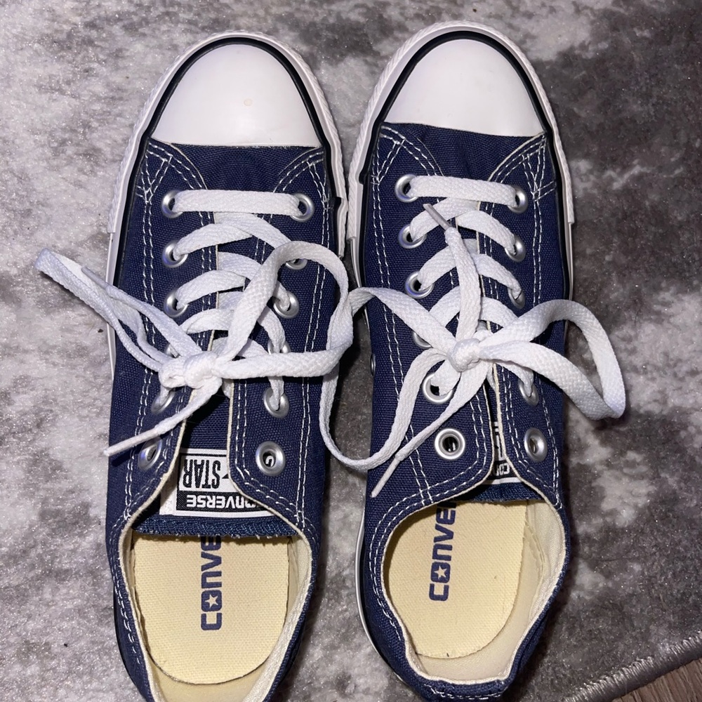 Converse Low Top. Navy Blue Size 7 Womens.